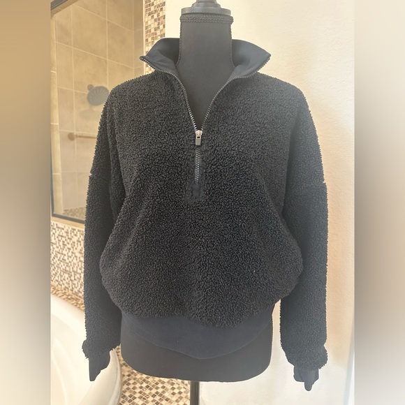 Fabletics Dream Polar Fleece Pullover - Picture 3 of 6